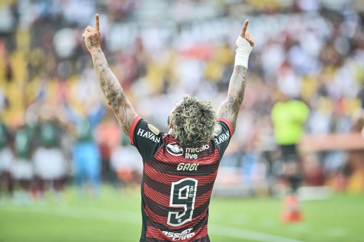 Imagem ilustrativa da imagem Flamengo vence Athletico e garante o tri da Libertadores