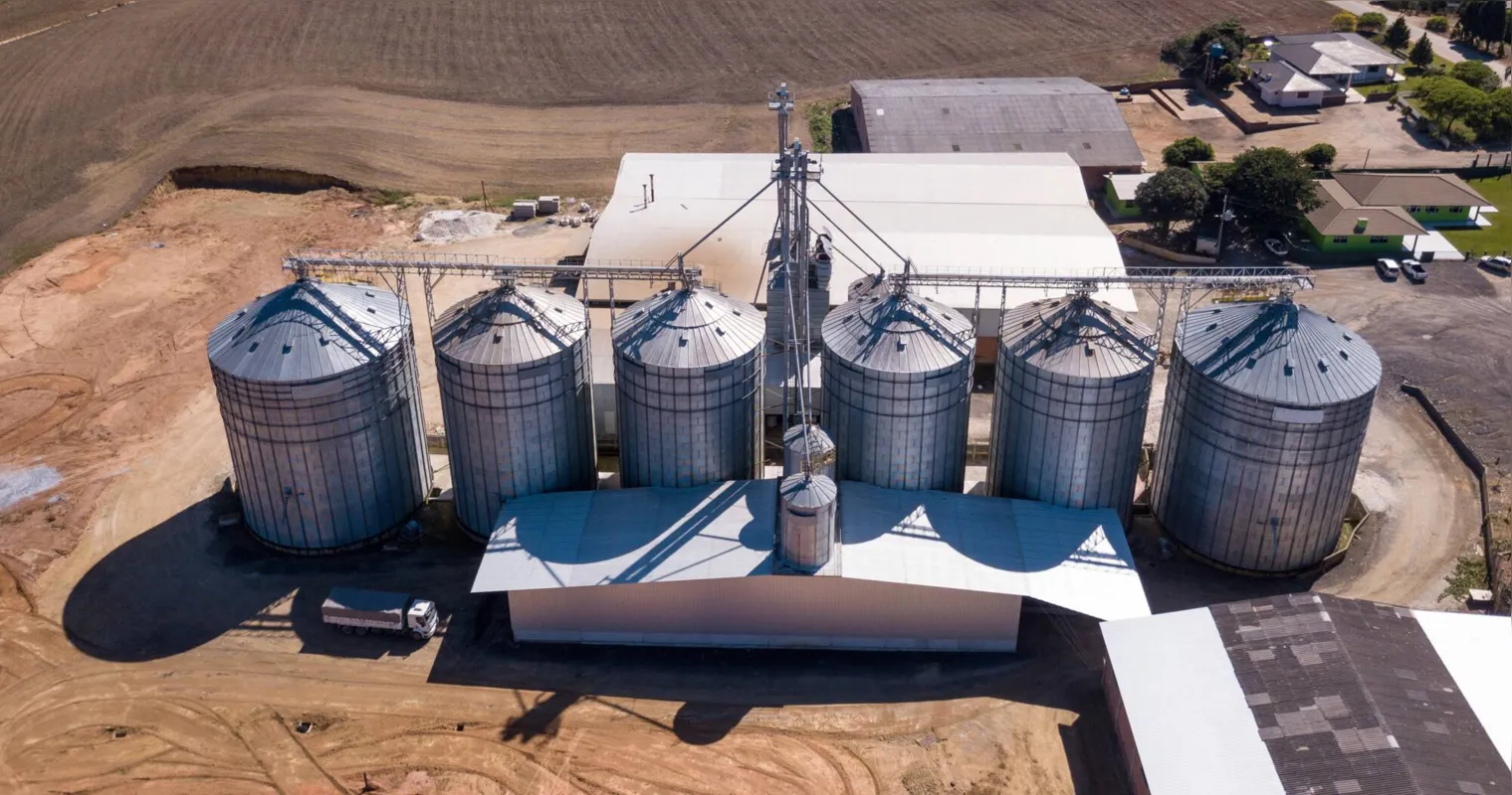 A capacidade de armazenagem agrícola no Brasil chegou a 188,8 milhões de toneladas no primeiro semestre de 2022