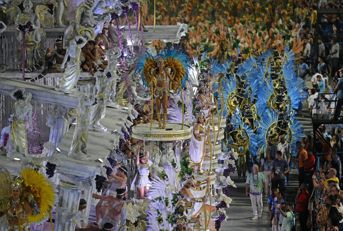 A escola de samba Unidos da Vila Isabel foi a terceira colocada no Grupo Especial