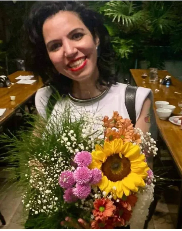 Juliana Carvalho Lopes: "A morte é o grande clichê da vida, simplesmente, porque ela é implacável e a mais democrática das situações humanas"