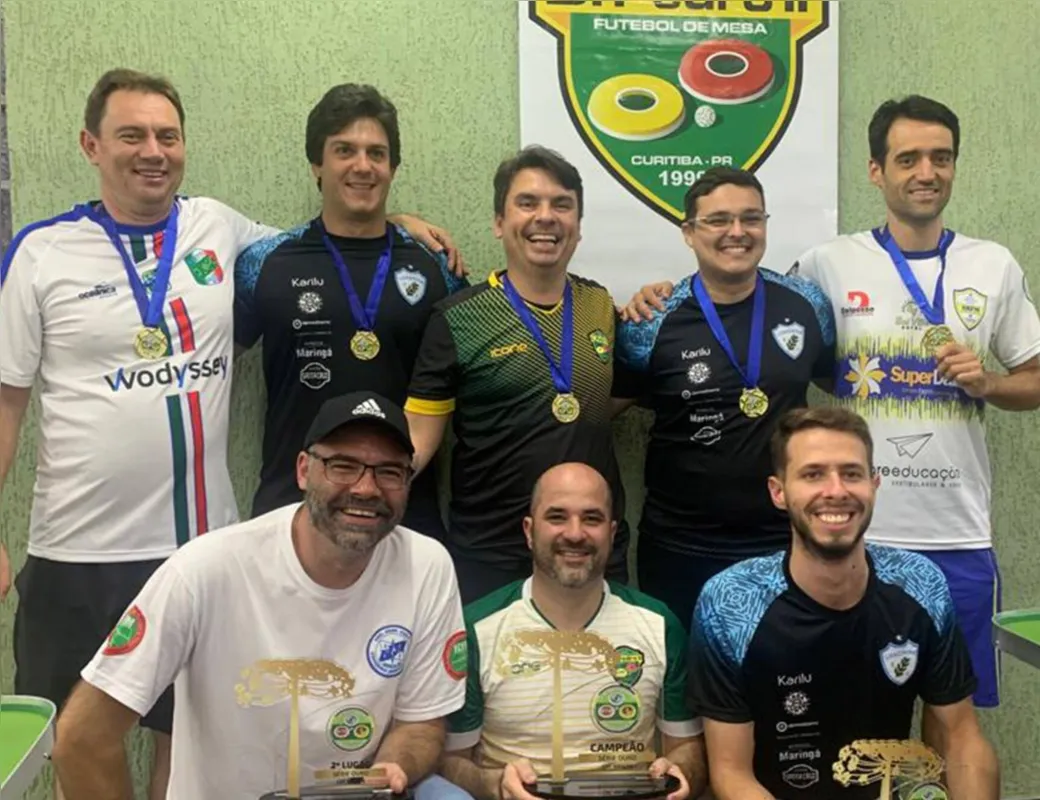 Equipe de Futmesa do LEC comemora bons resultados e medalhas no Sul-Brasileira de futebol de mesa 12 toques