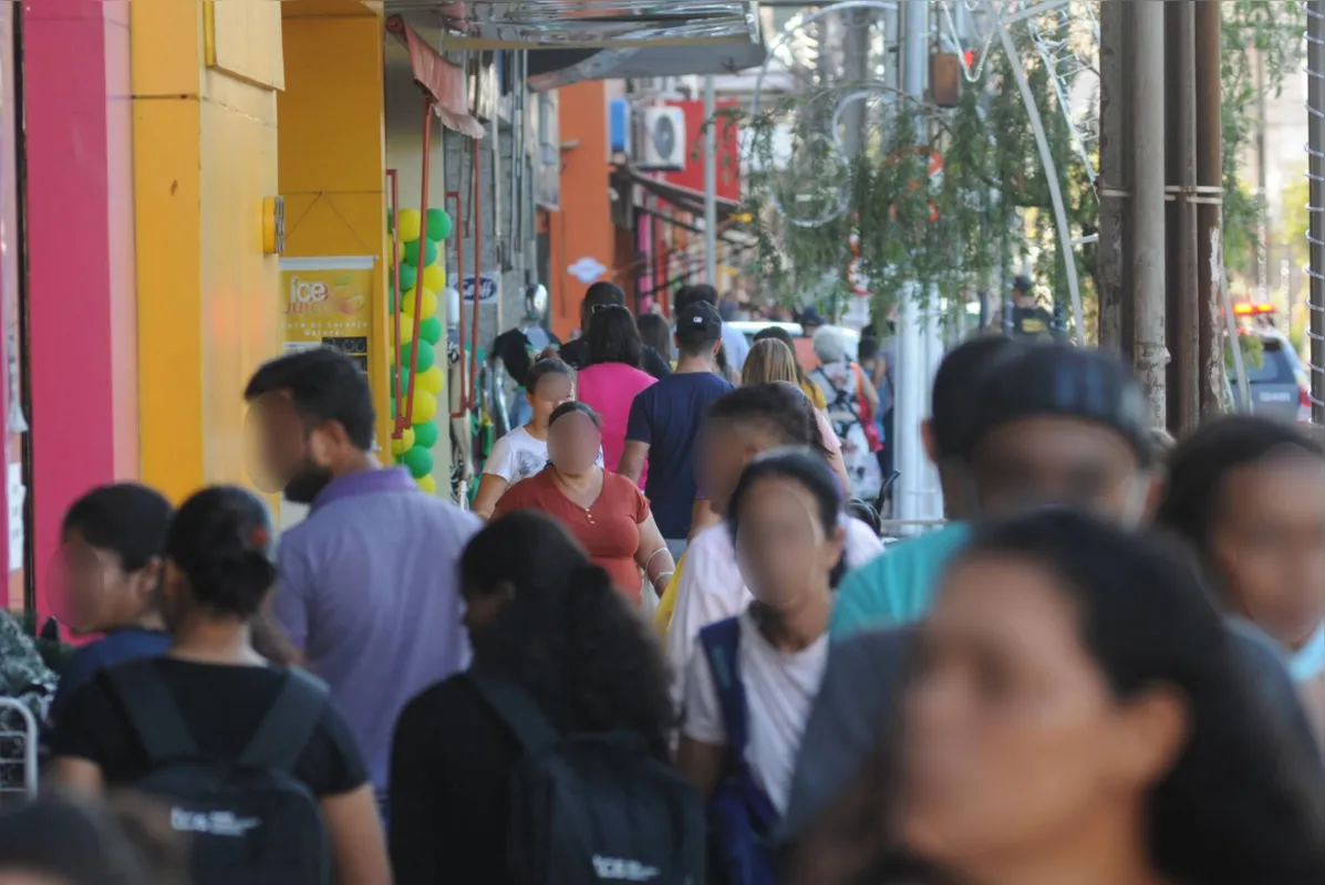 Comércio de rua de Londrina seguirá em horário especial até dia 24 de dezembro