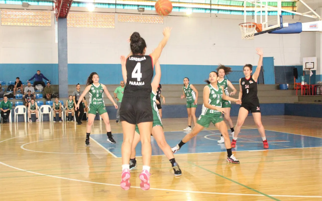 Imagem ilustrativa da imagem Londrina conquista título inédito do basquete nos Jojup's