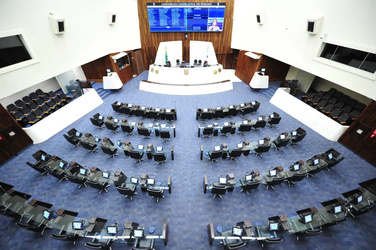 Imagem ilustrativa da imagem Londrina não consegue ampliar bancadas na AL e Câmara Federal