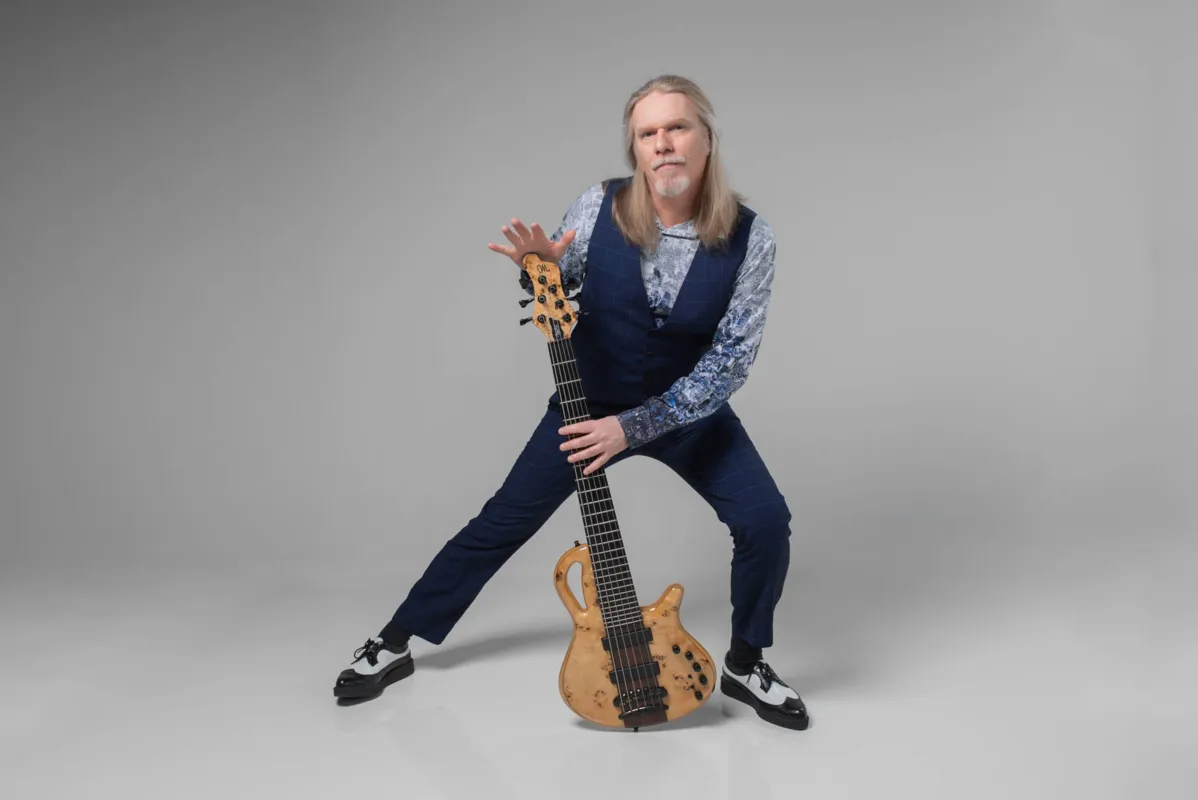 Humberto Gessinger traz à cidade seu novo show: "Não vejo a hora"