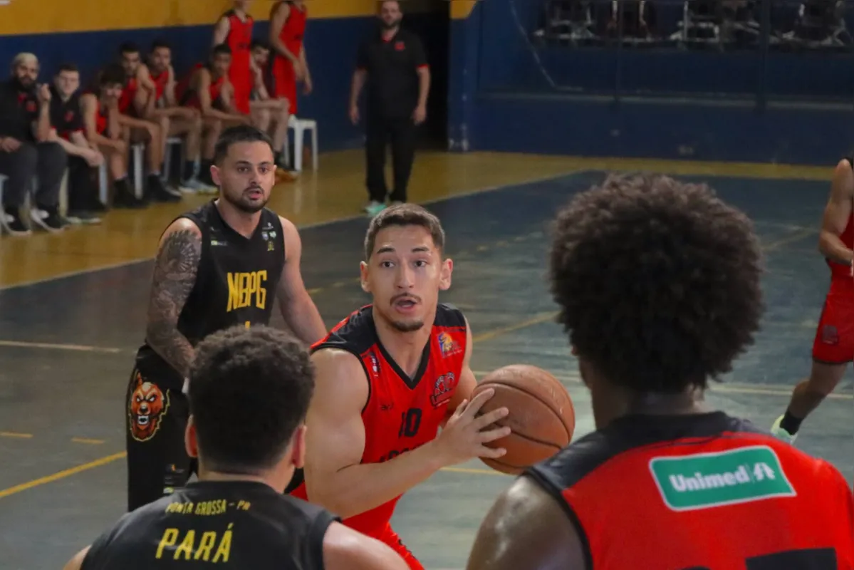 O ala/armador Jean Ribeiro foi o atleta mais eficiente em quadra na vitória de Londrina sobre o NBPG Ponta Grossa