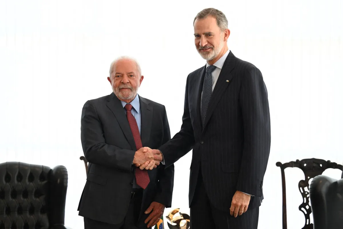 Lula recebe o rei da Espanha,  Felipe VI: segunda-feira foi destinada a encontros com pelo menos 10 líderes de delegações internacionais