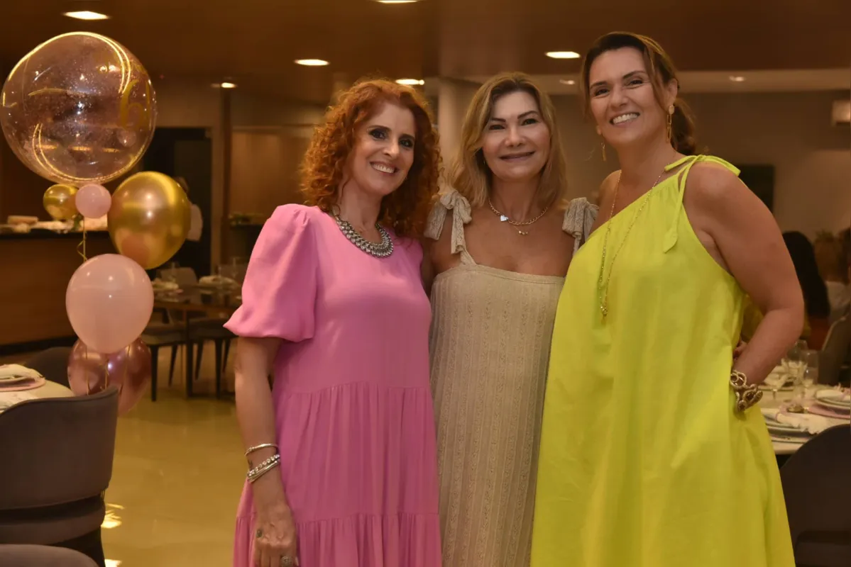 Vivian Valente, Alhiete Spoladore e Angelika Favoretto