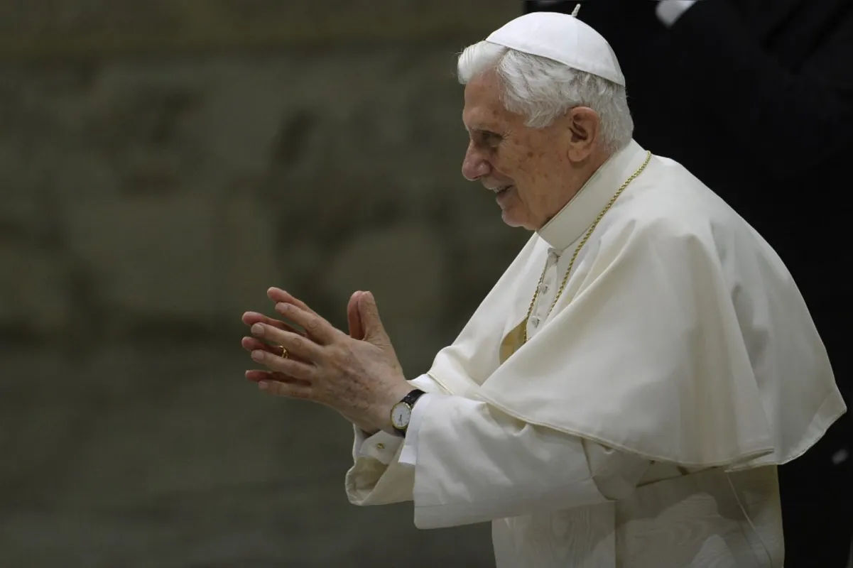 Papa emérito Bento XVI será sepultado no dia 5 de janeiro