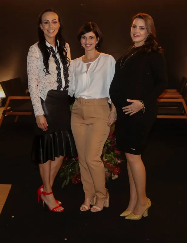 Priscila  Carocia, Marina Ferrarini e Samanta da Fonseca