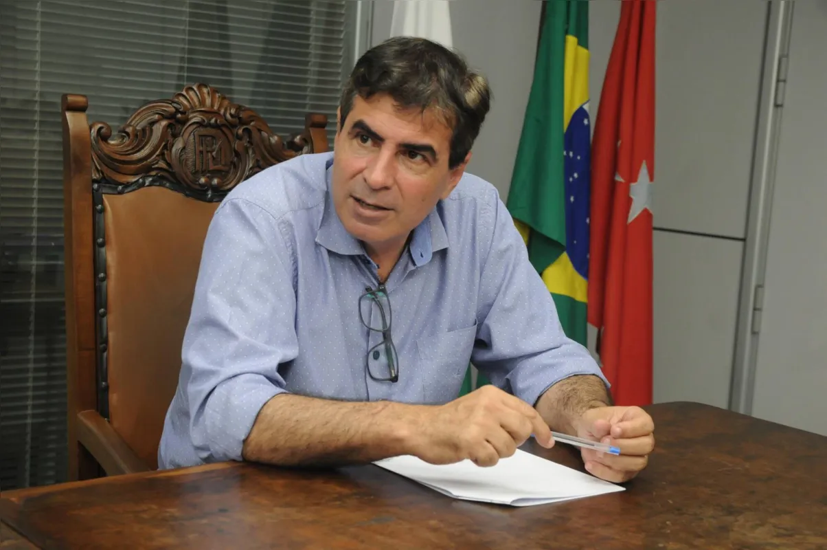 Imagem ilustrativa da imagem ‘Não queira que eu defenda golpe e ditadura’