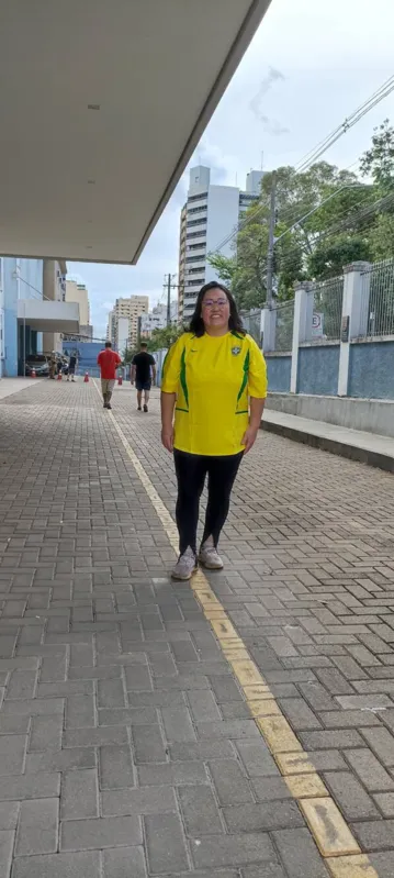 Mayumi Ohnishi, 42 anos, administradora por formação: a camiseta clássica definindo a escolha