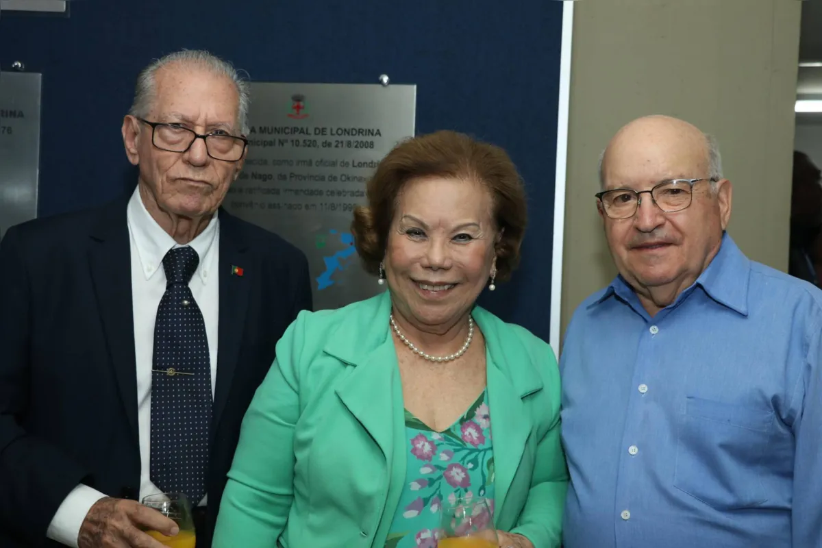 O cônsul de Portugal, Antônio Martins, a consulesa Mitue Martins e João Coluna, presidente da Casa de Portugal