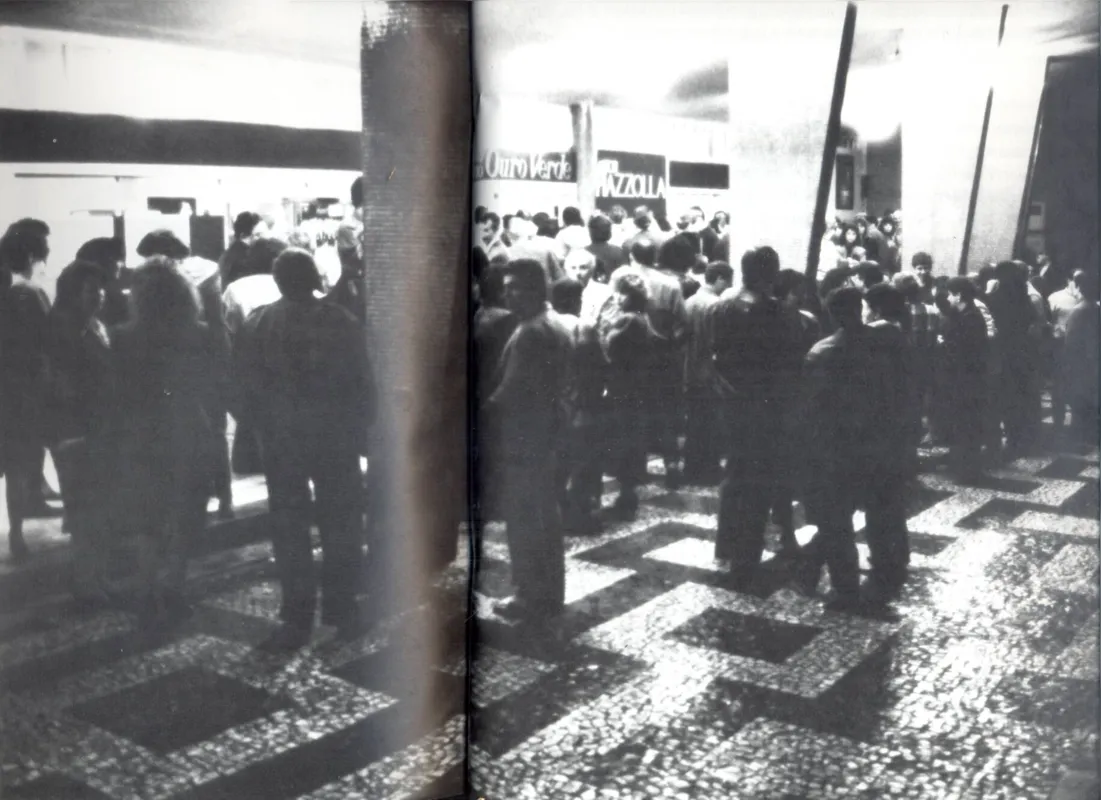 1980 - Público em frente ao Ouro Verde para assistir ao concerto de Astor Piazzolla
