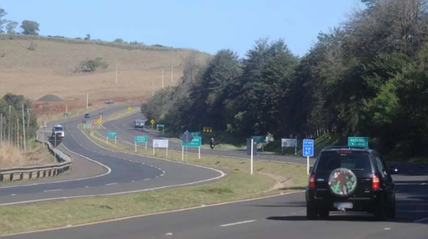 Através do Contorno Leste, será possível desafogar o trânsito de cargas e veículos entre a rodovia PR 445, que liga a Região Metropolitana de Londrina a Curitiba e Paranaguá, até a rodovia BR 369 que interliga o norte do Paraná a São Paulo.