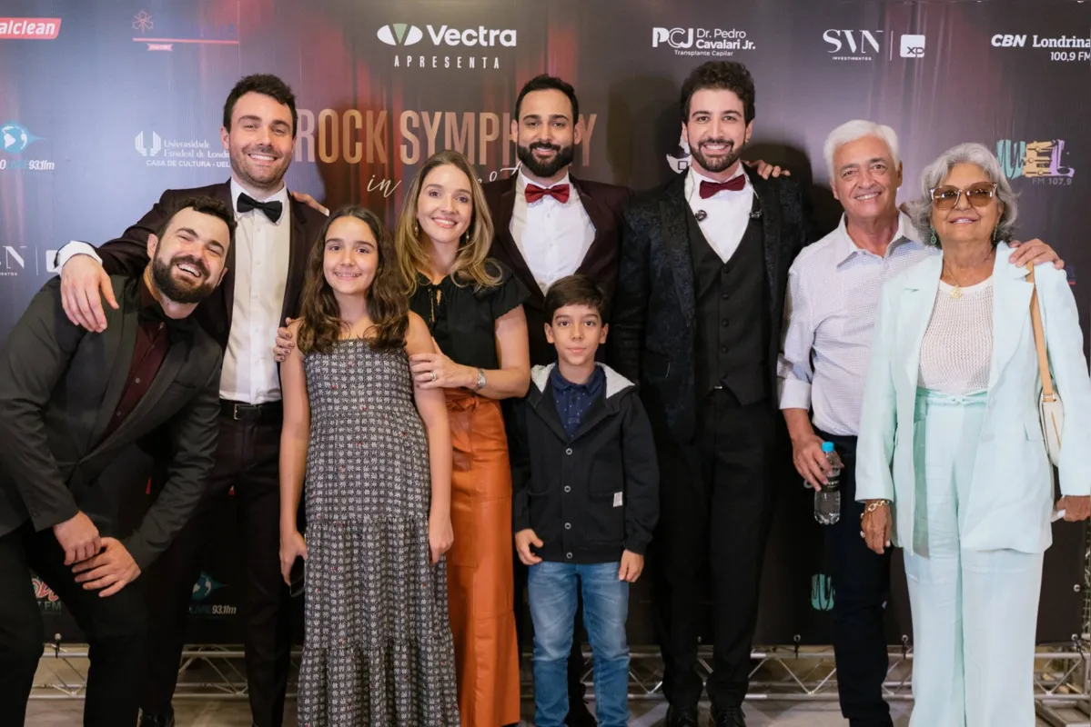 Senhor Bonifácio com Roberta Alves Nunes Mansano, Cecília e Tomás, e Regina e Manoel Alves Nunes