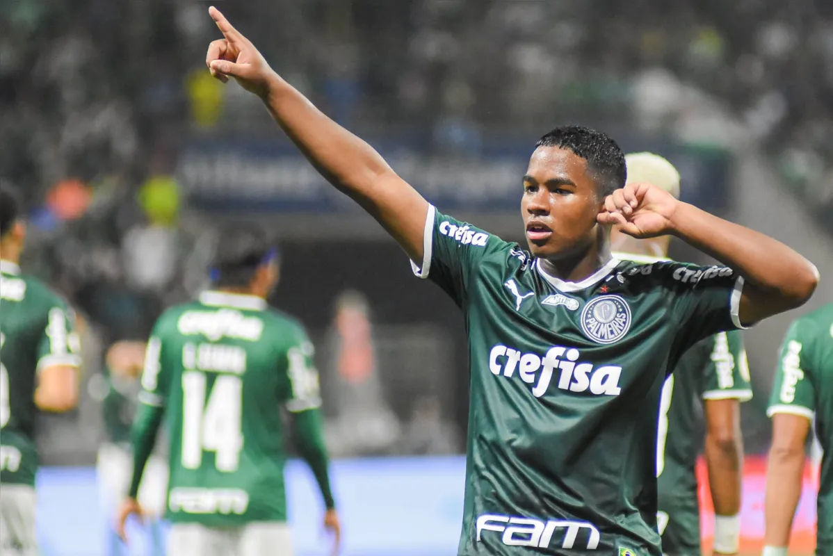 SÃ£o Paulo(SP), 02.11.2022 - PALMEIRAS X FORTALEZA - Gol de Endrick do Palmeiras - Partida vÃ¡lida pela 35Âº rodada do Campeonato Brasileiro, realizada no Allianz Parque, no bairro da Ãgua Branca, em SÃ£o Paulo, na noite desta quarta feira, 02. (Foto: Jota Erre/Photo Premium/Folhapress)