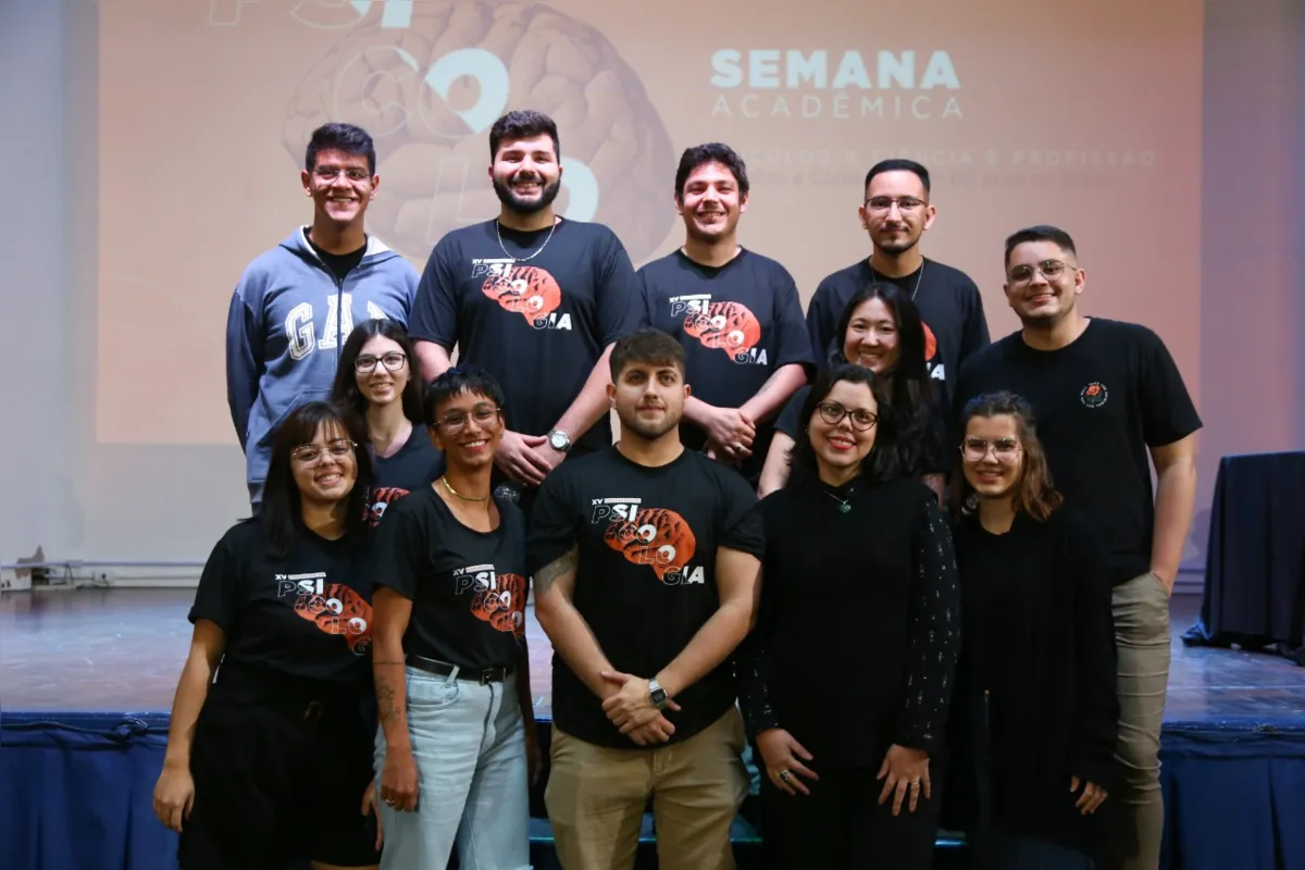 Grupo de monitores que atuou na semana acadêmica: Maressa Moura, Pamella Gabrielle Gransoti de Souza, Denise Lika Yonemura, Beatriz da Costa Prado, Lincoln Ezequiel Porto Lopes, Lucas Hideki Evanovick dos Santos, Regiane Aparecida Alvarenga, Leonan de Paula de Oliveira, José Eduardo de Oliveira Neto, Ian Bandeira de Oliveira, Giovanna Barbosa de Souza e Valter Batista Ferreira Junior