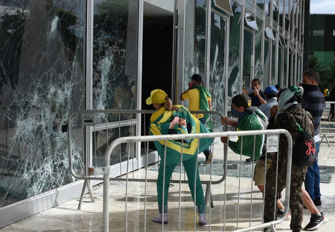 Líderes da UE já haviam se manifestado contra as cenas em Brasília logo após o episódio, como o francês Emmanuel Macron