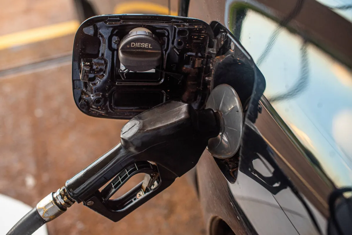 Imagem ilustrativa da imagem Petrobras reduz preço do diesel nas refinarias em 5,8%