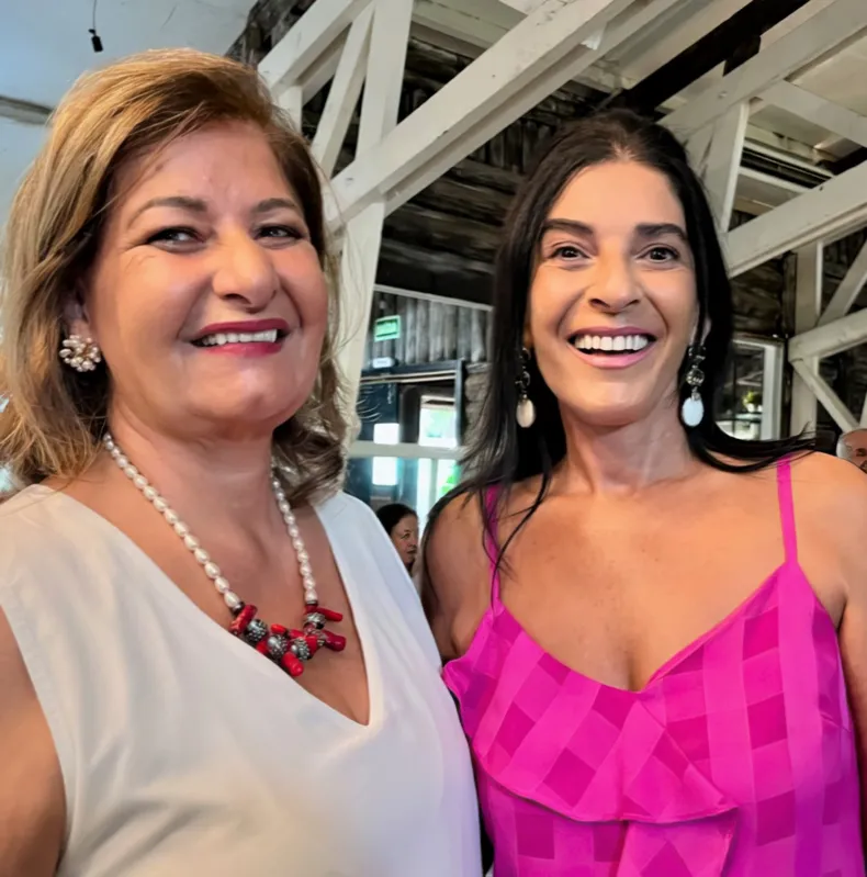 As irmãs Nájila e Tuca Nabhan