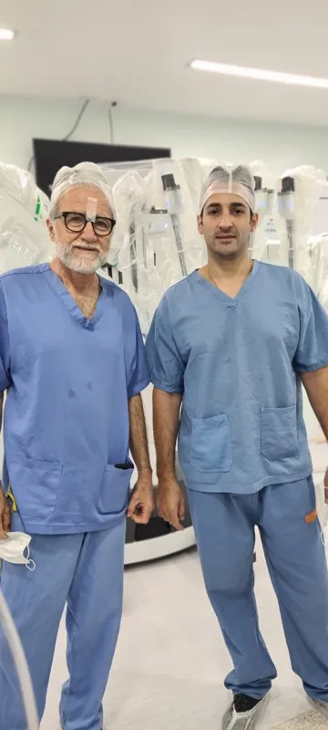 Dr. Rafael Neiva de Azevedo com Dr. Mario Liberatti, médico oncologista responsável técnico da clínica Pro Onco Oncoclínicas