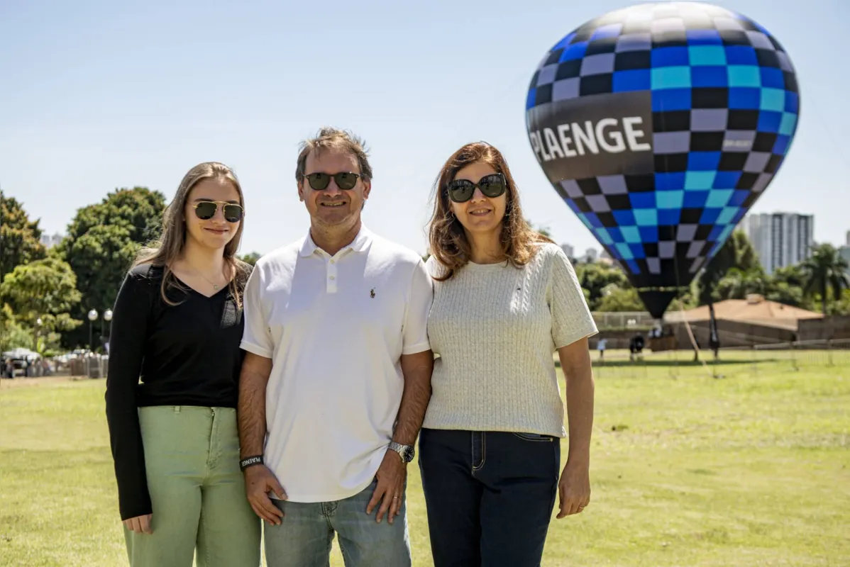 Marcelo e Alessandra Resquetti com a filha Rafaela