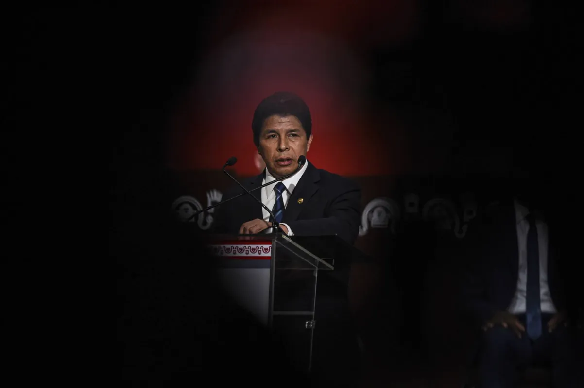 Pedro Castillo enfrenta uma crise permanente desde que assumiu a Presidência, há pouco mais de um ano e meio