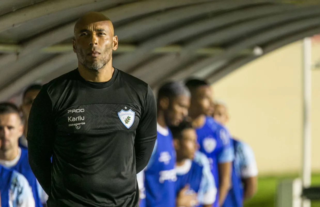 Com apenas 11% de aproveitamento no LEC, Edinho sabe que jogo contra o Operário pode selar seu futuro no clube