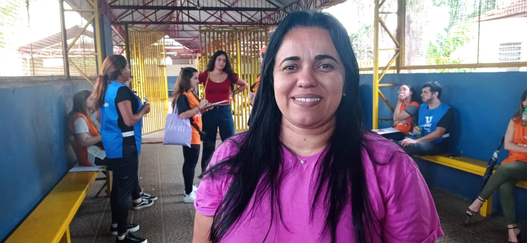 A  analista comportamental Fabiana Timóteo e a filha Catarina  moram em Ivaiporã e saíram bem cedo para chegar a tempo