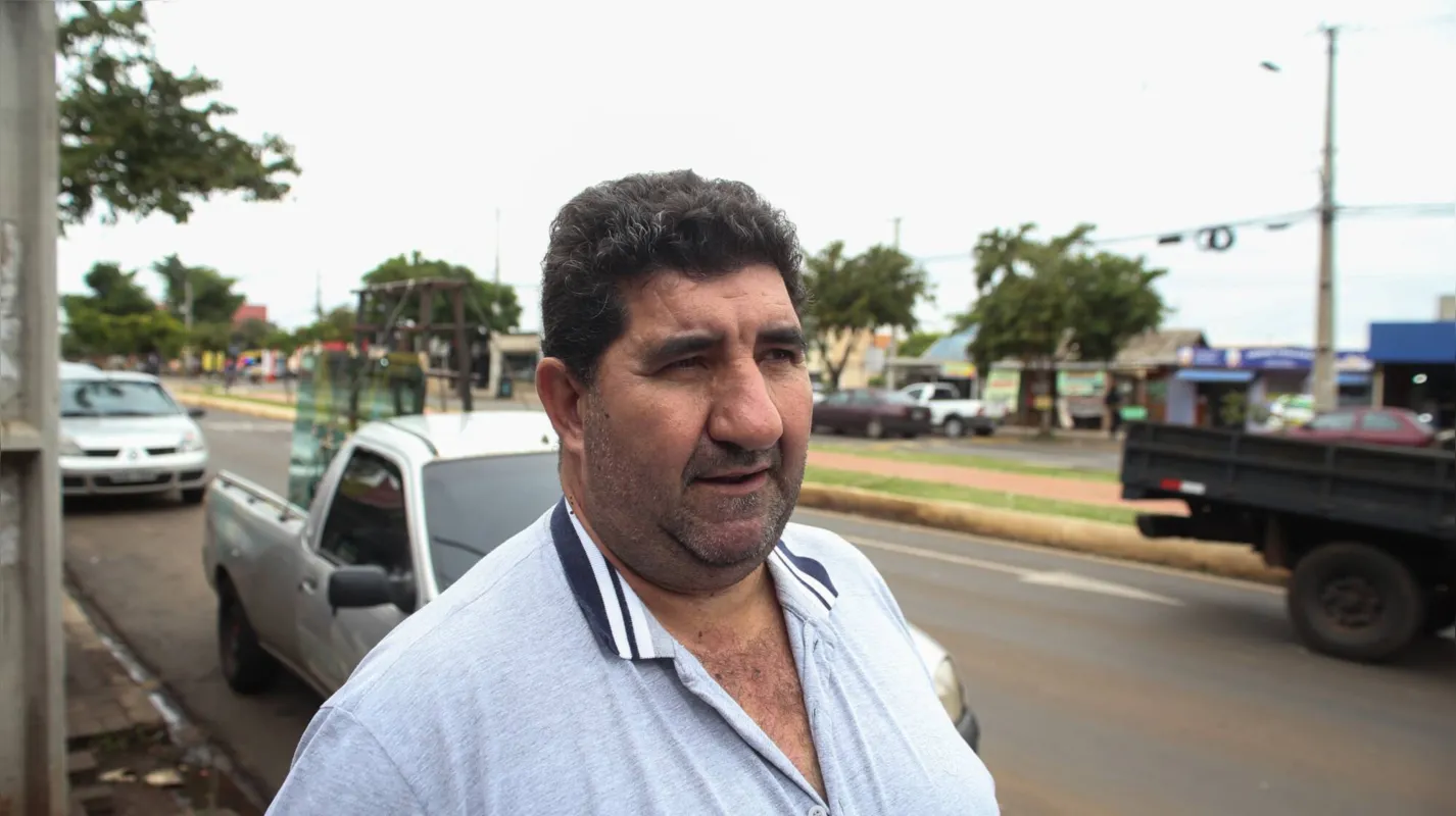 O entregador  José Carlos Pavoni almoça num restaurante na avenida Saul Elkind, mas viu o preço  subir de R$6 para R$ 25 em seis anos