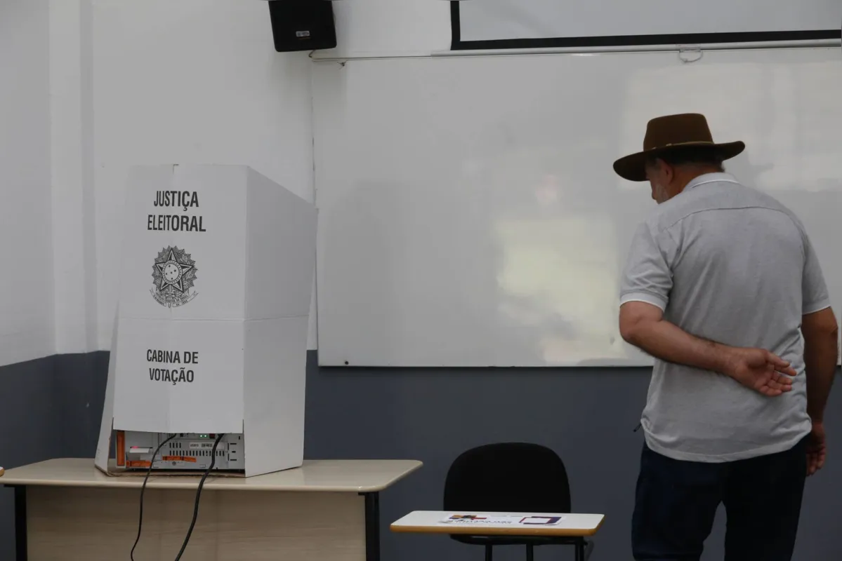 Imagem ilustrativa da imagem Segundo turno das eleições em Londrina tem filas rápidas