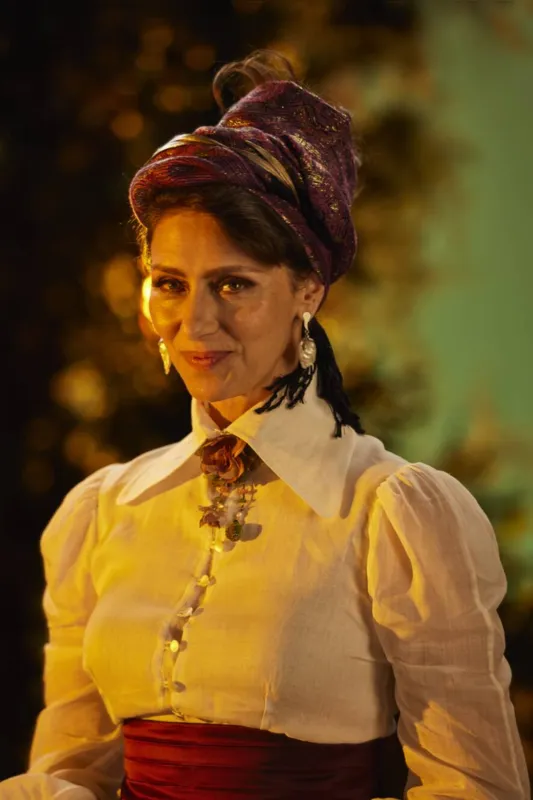 Maria Fernanda Cândido também integra o  elenco como convidada especial