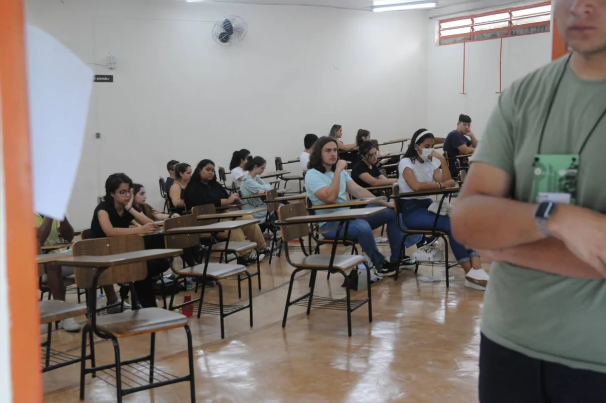 Imagem ilustrativa da imagem UEL registra 36% de abstenções na primeira fase do Vestibular