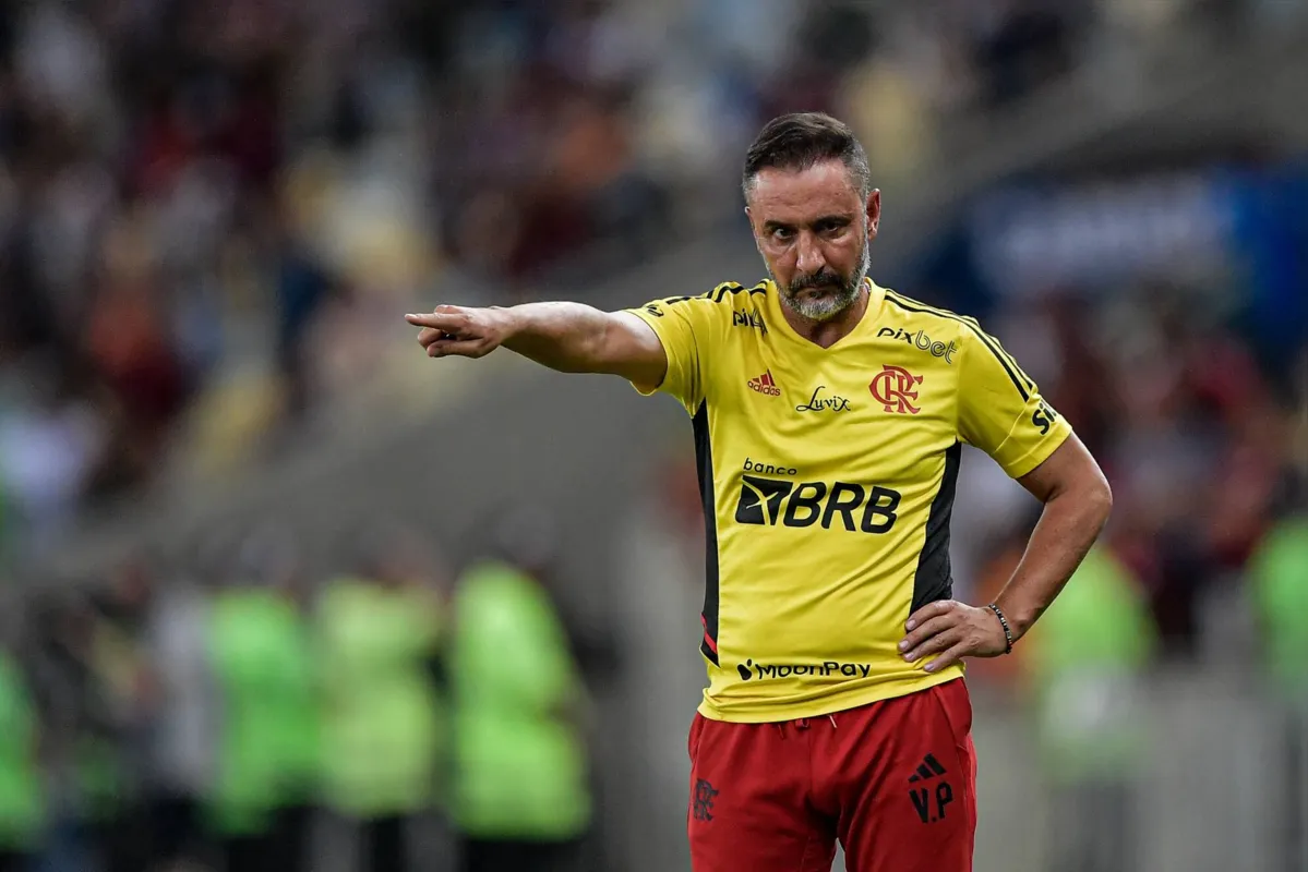 RIO DE JANEIRO, RJ, 08.03.2023: FLAMENGO-FLUMINENSE - Partida entre Flamengo e Fluminense, vÃ¡lida pelo Campeonato Carioca 2023, realizada no estÃ¡dio do MaracanÃ£, no Rio de Janeiro, nesta quarta. (Foto: Thiago Ribeiro/Agif/Folhapress)