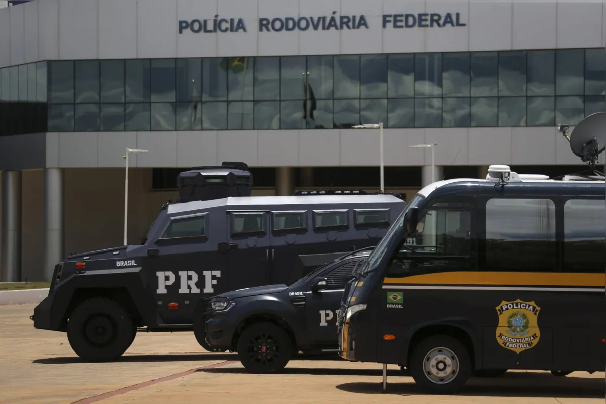 Em nota, a PRF diz que atuou dentro do prazo para cumprir decisão do TSE