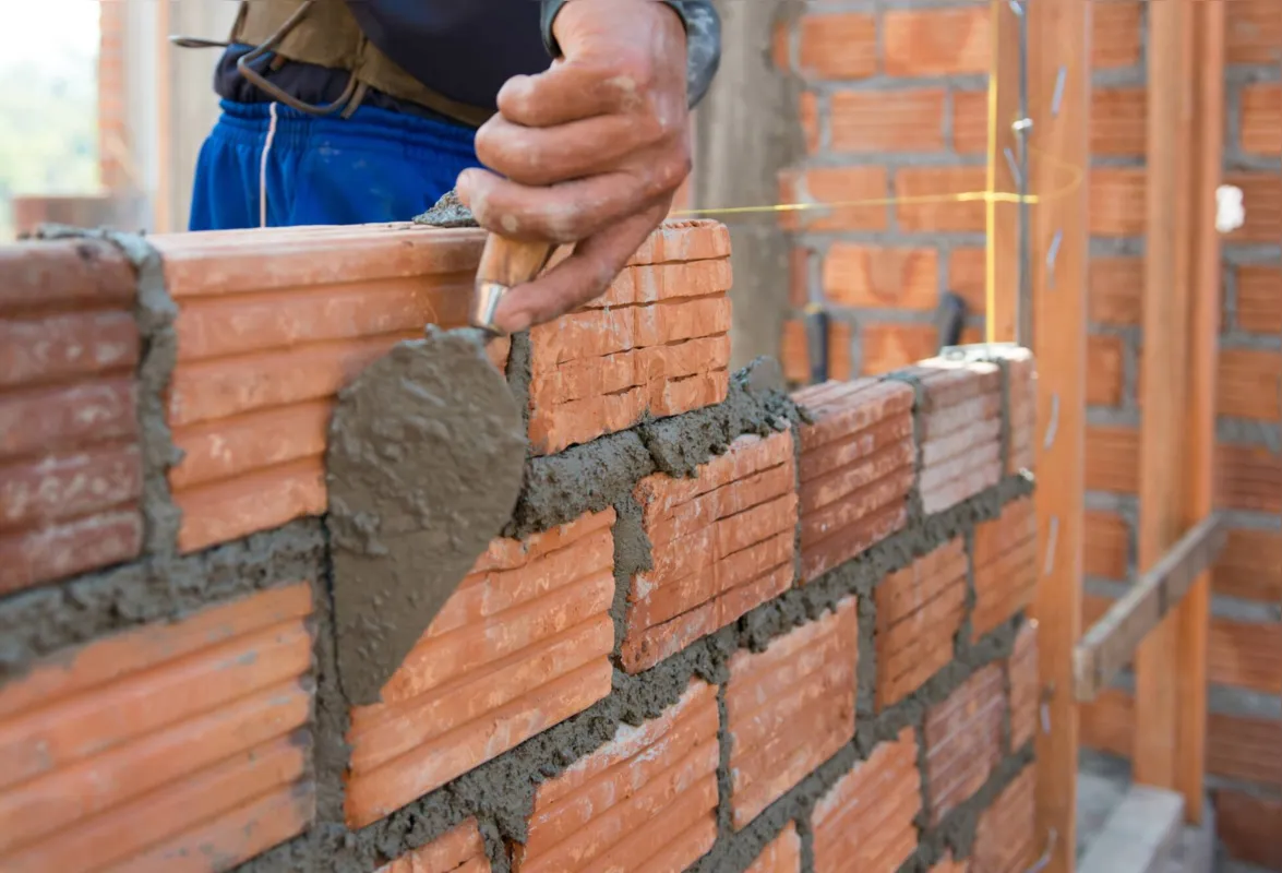 A maioria dos casos de trabalho forçado - 86% - aconteceu no setor privado, em indústrias e nas áreas de construção, agricultura e trabalho doméstico