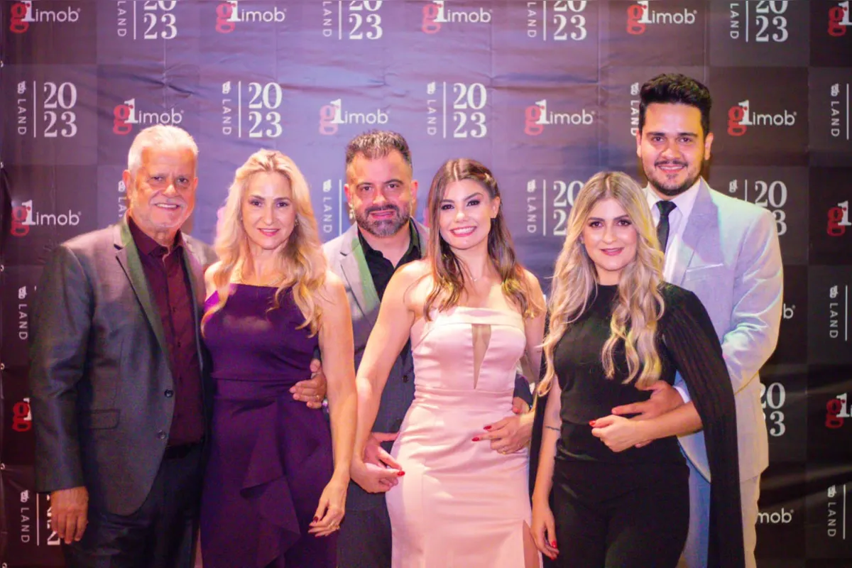 José Carlos Pinto, Sineya Pinto, José Vinicius Pinto, Fernanda Coppini, Soyla Pinto e Dr. Márcio Valente