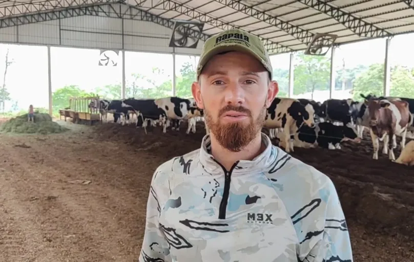 Cristiano Fankhauser posta atualmente dois vídeos por semana no YouTube: rotinha em uma fazenda que cria vacas leiteiras
