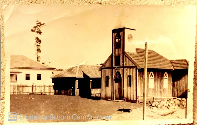 Foto da capela de 1940 na Vila Nova que deu origem ao Santuário