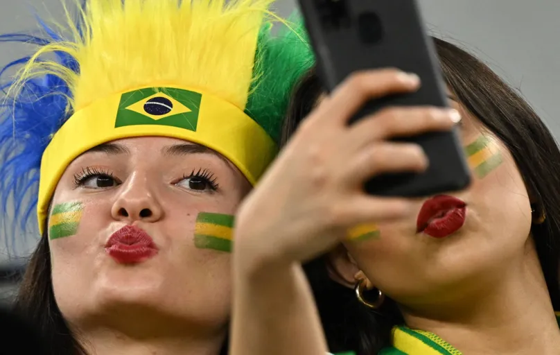 Brasileiras na Copa e celebram a tribo com a tecnologia