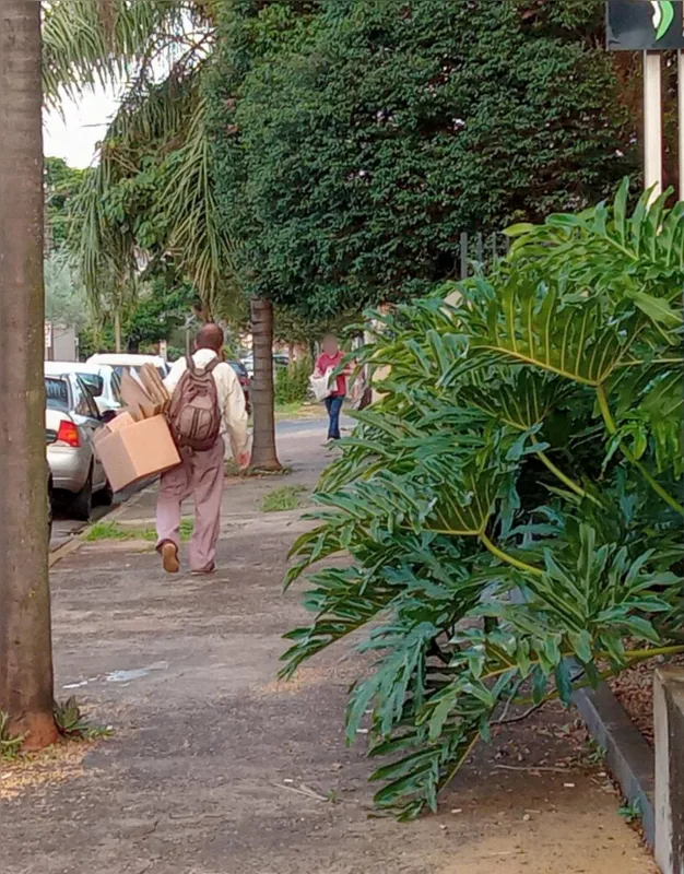 Imagem ilustrativa da imagem # A CIDADE FALA: Caminhando