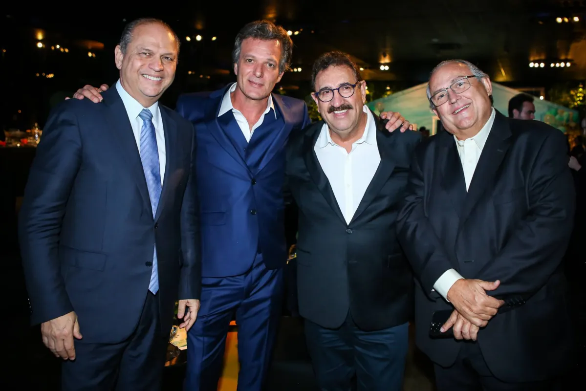 Ricardo Barros, Patrick Ferro, Ratinho e Paulo Horto