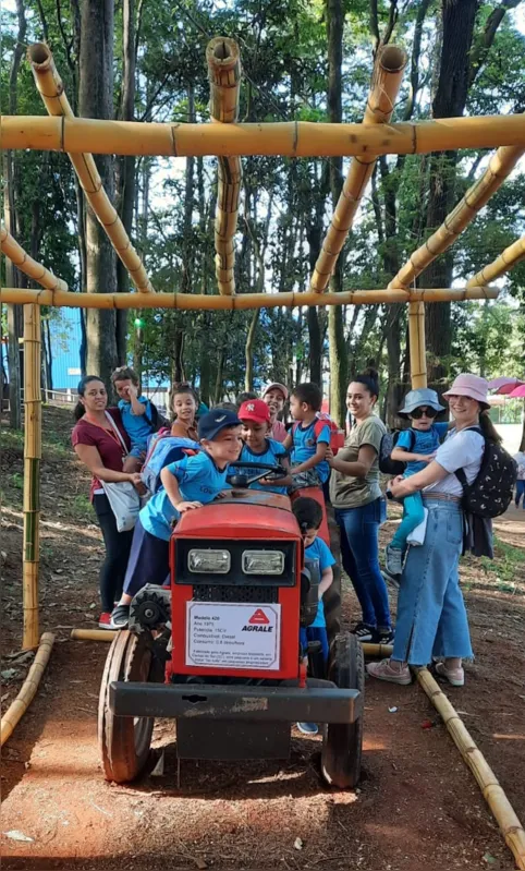 O meio rural desperta alunos do CMEI Valéria Veronesi para novas experiências