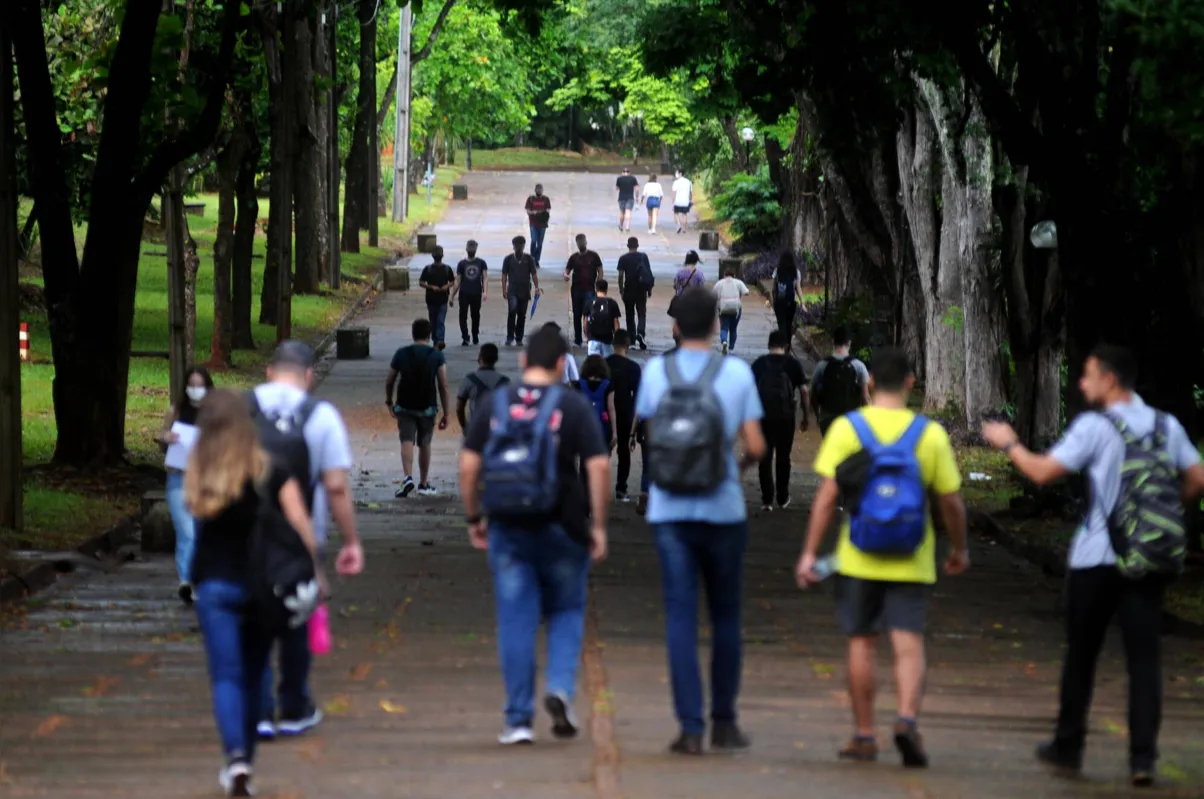Início das aulas será em 17 de julho