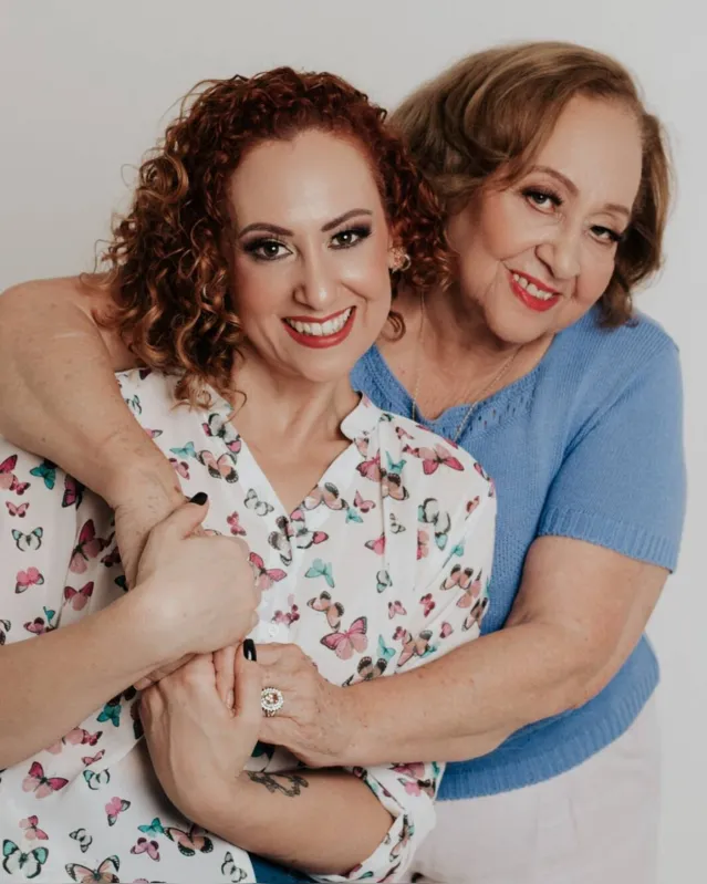 Imagem ilustrativa da imagem As mãos solidárias de Elvira