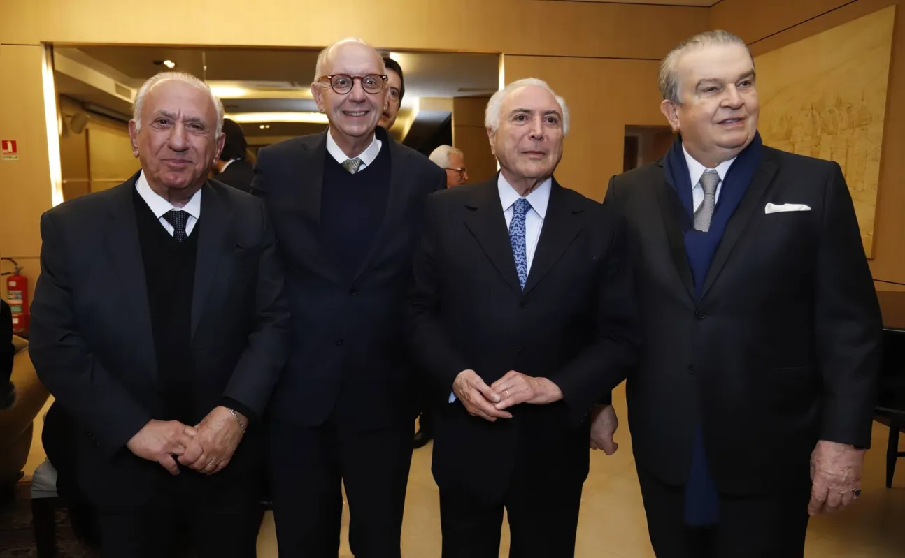 Sebastião Misiara, Plínio Nastari, o ex-presidente  Michel Temer  e o  homenageado Alfons Gardemann.