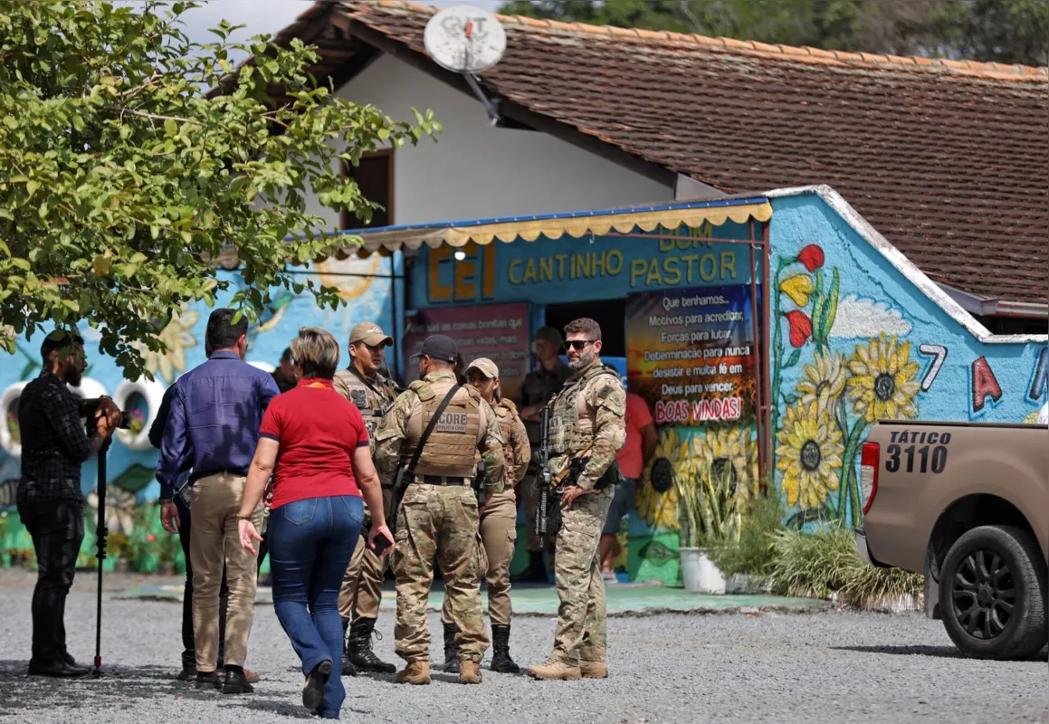 Especialistas afirmam que onda de violência nas escolas merece reflexão coletiva, com participação do governo e de representantes de áreas como saúde e assistência social