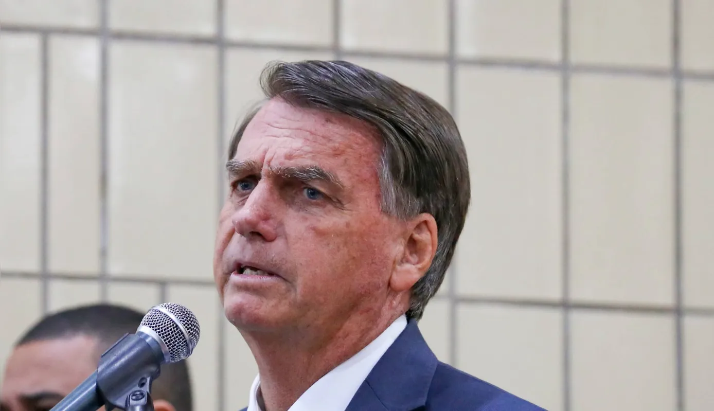 Imagem ilustrativa da imagem Bolsonaro processará Lula por fala acusação sobre mansão nos EUA