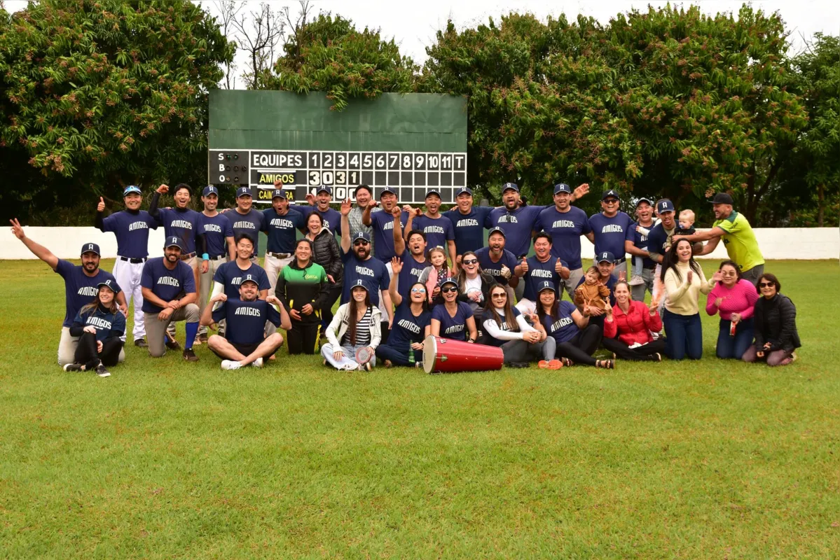 Time Amigos venceu a final categoria adulto na disputa contra o time de Maringá, Caimanera